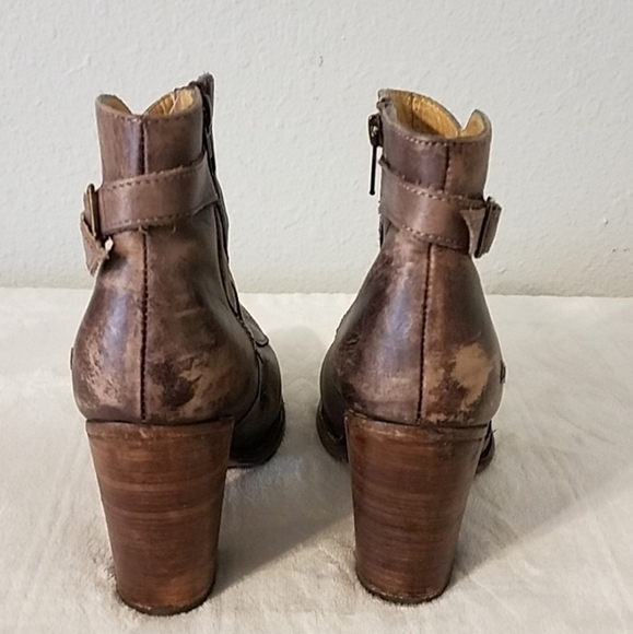 Bedstu Isla Distressed Leather Zip Buckle Bootie 7 - Picture 5 of 7